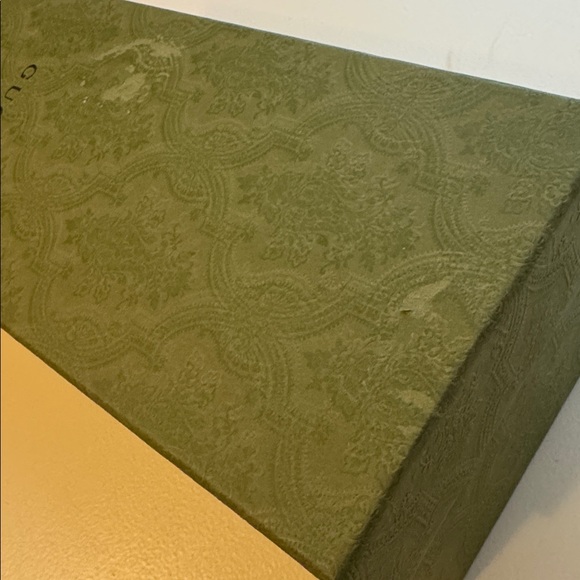 GUCCI Shoe Box - Picture 3 of 7